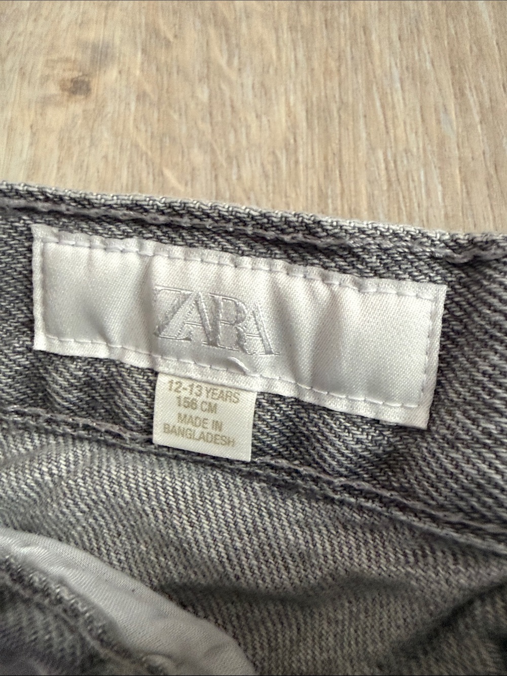 Girls JEANS BUNDLE Zara Gray, Zara Black, Amazon Light Blue, Art Class Cream - Picture 2 of 14